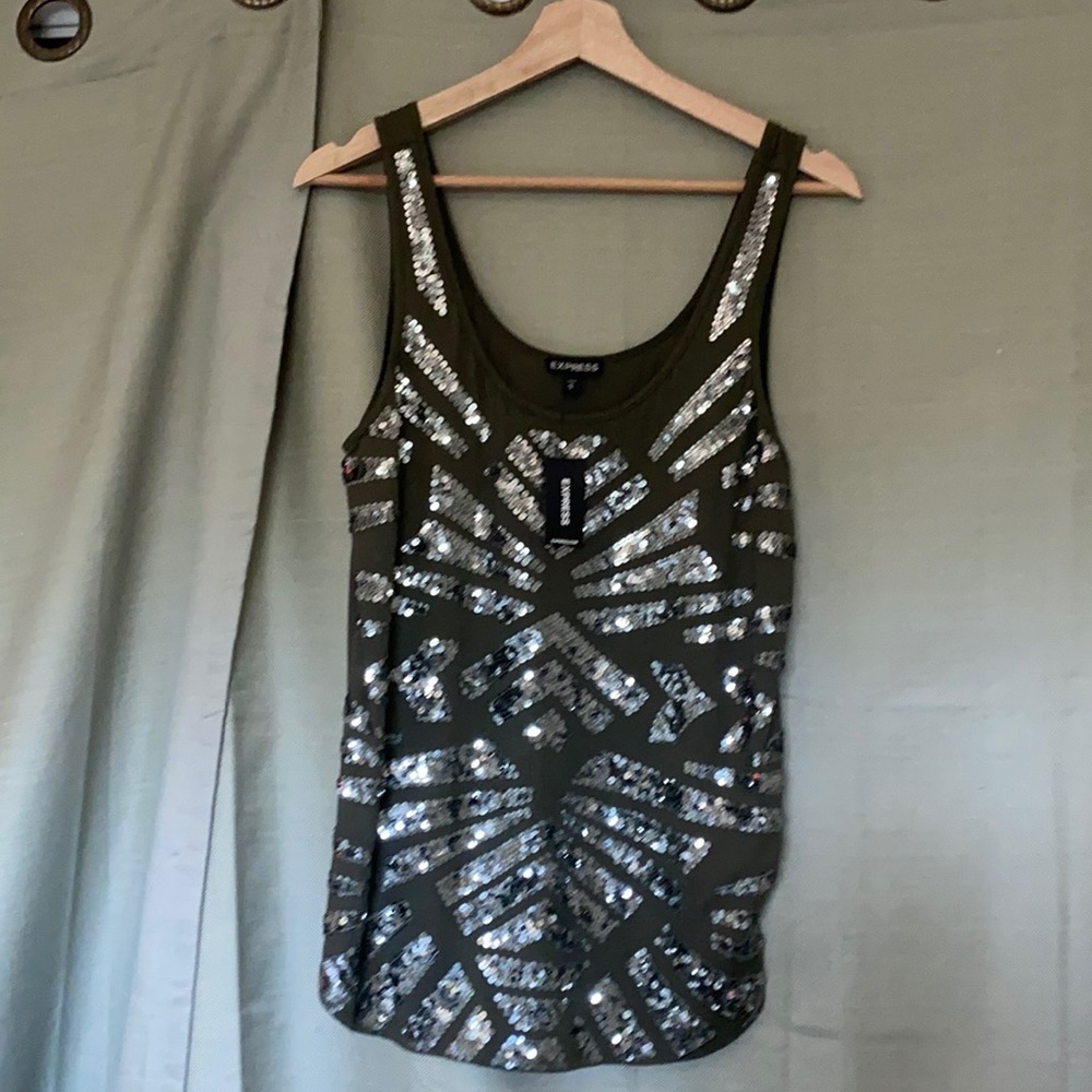 Express green top NWT